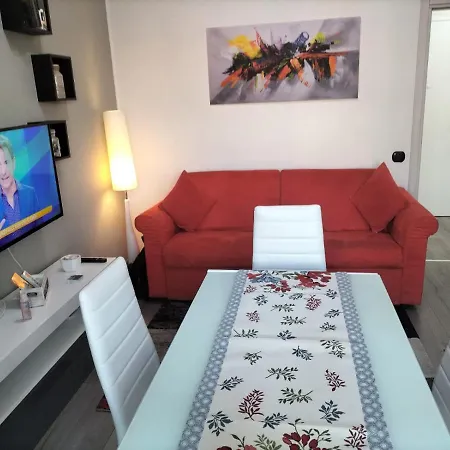 Sweet Mecenate Apartament *